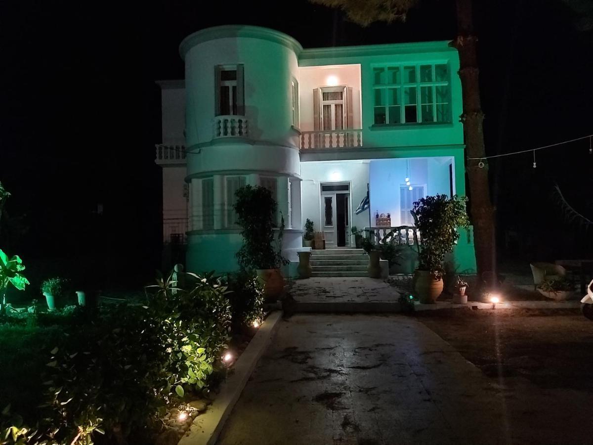 Tower Traditional Pool Holiday home