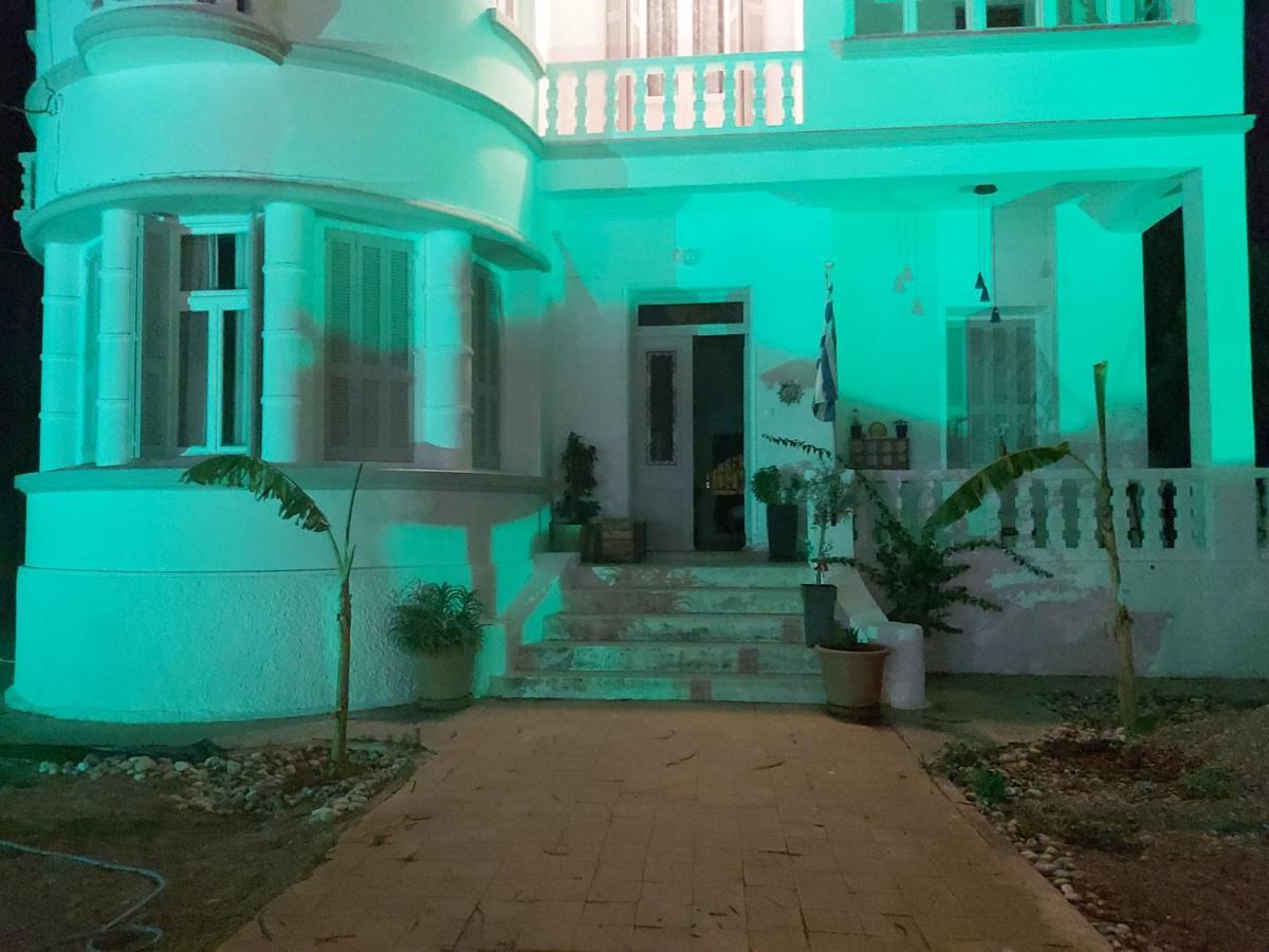 Tatil Evi Tower Traditional Pool Kremastí